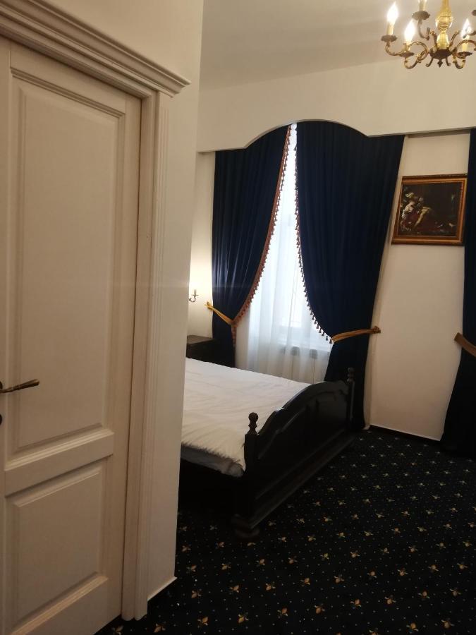Weiss Little Palace Braşov Exterior foto